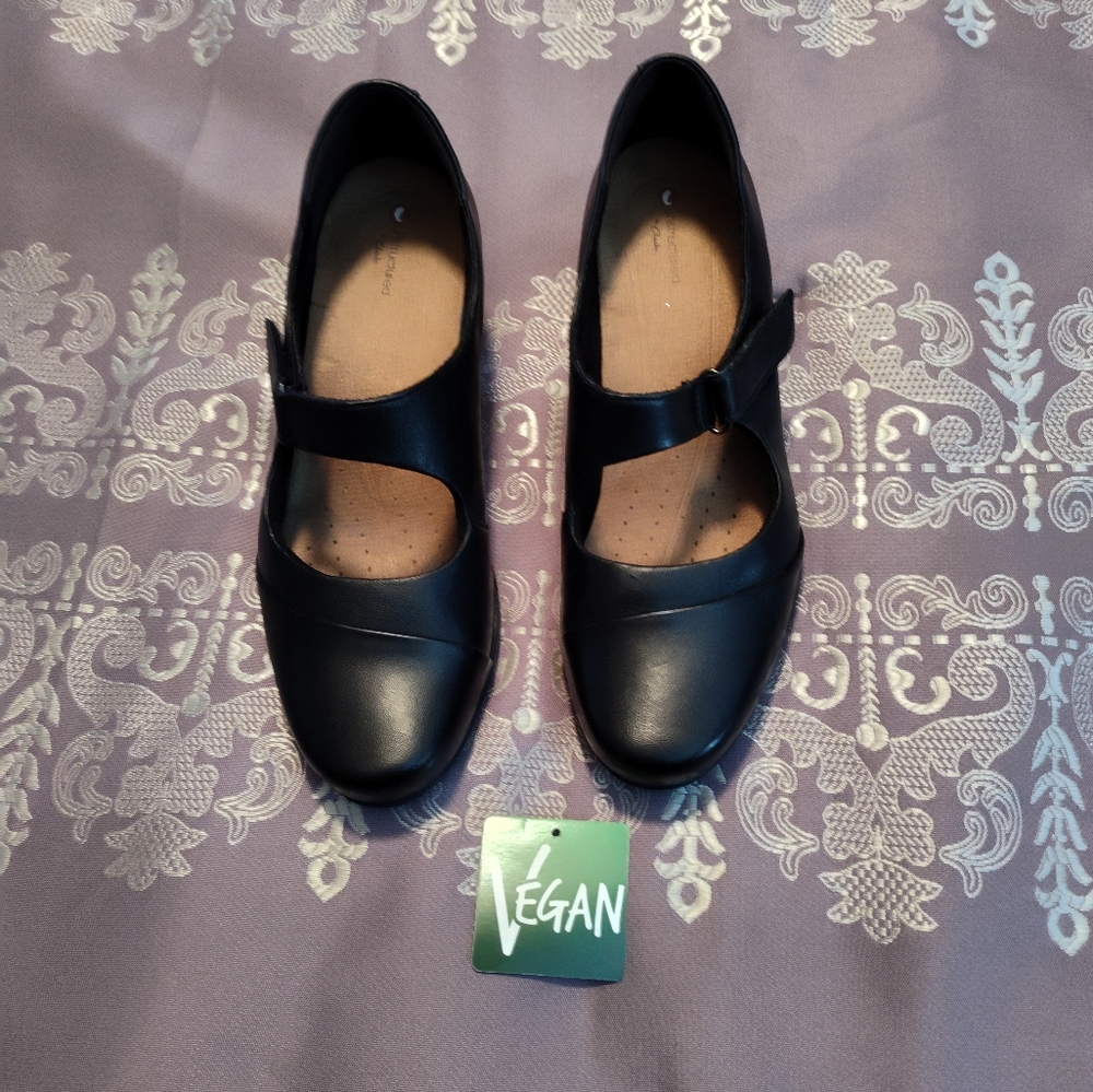 Brand new Clark Mary Jane's